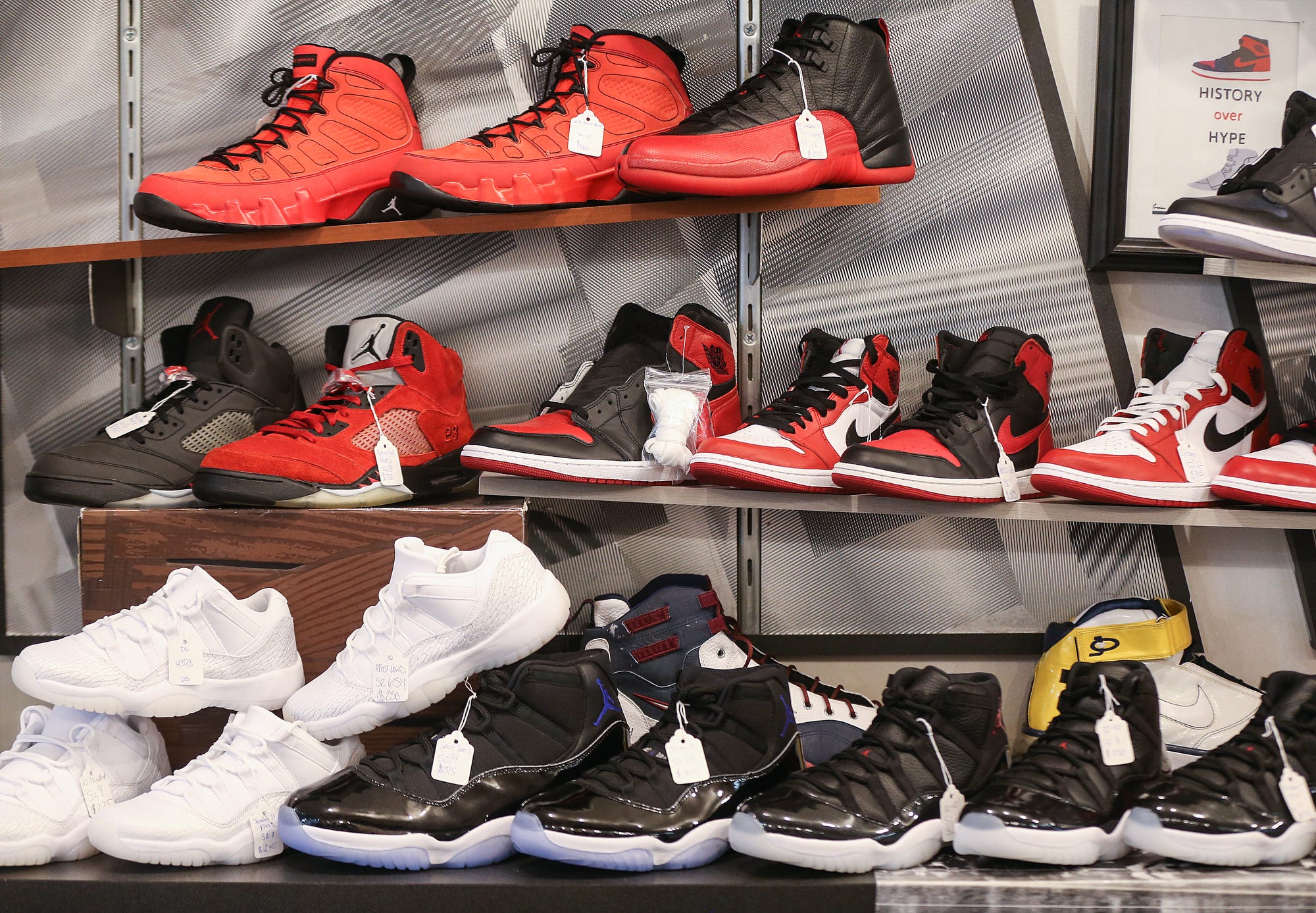 sell old jordans